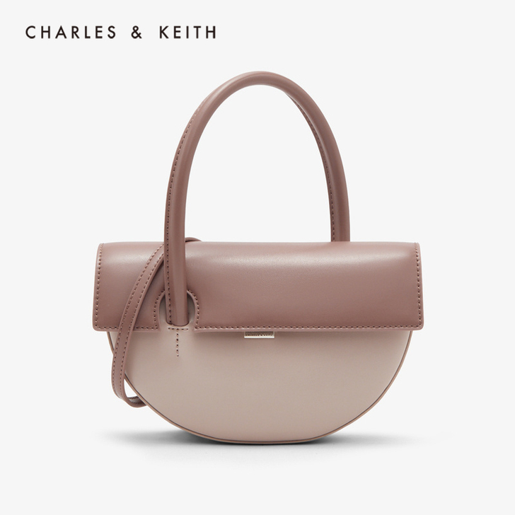 小CK     CHARLES＆KEITH...