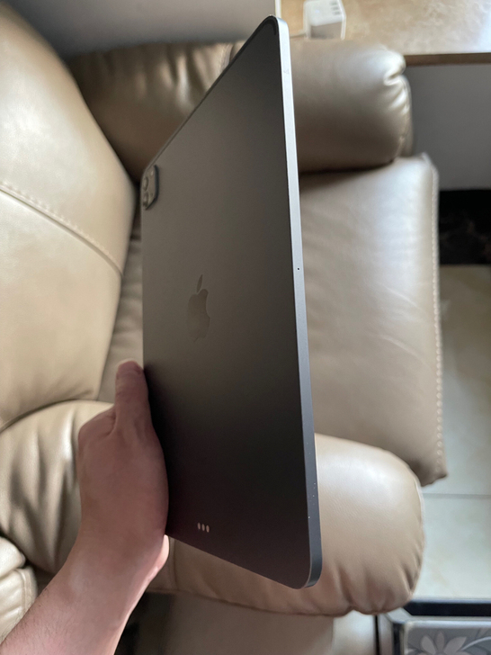 出售2021款11英寸Apple iPad...