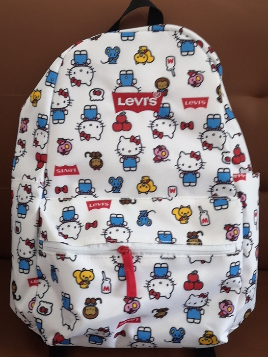 全新李维斯联名HelloKitty书包初中...