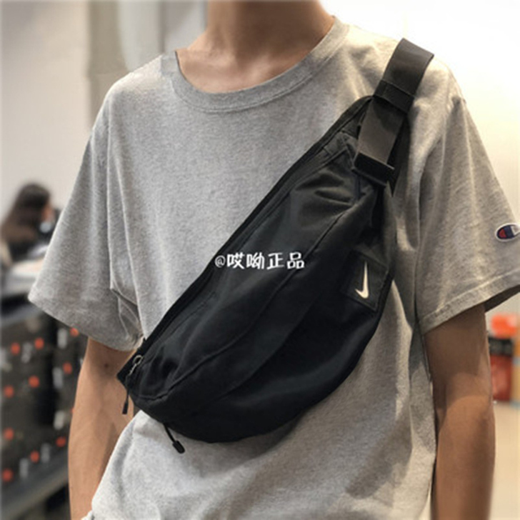 全新专柜正品Nike耐克男女运动休闲胸包单...