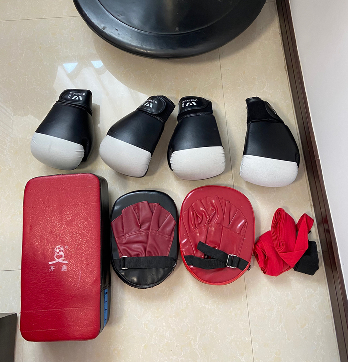 闲置拳击、散打装备低价转让