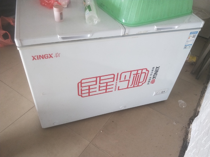 星星冰柜卧式冰箱,冷冻+冷藏280升,用了...