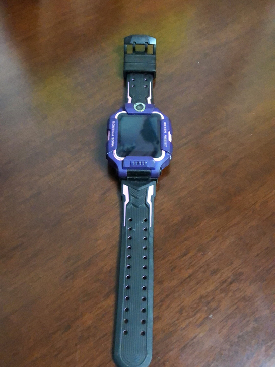 自己闺女用的小天才Z6，用了5.6个月吧9...