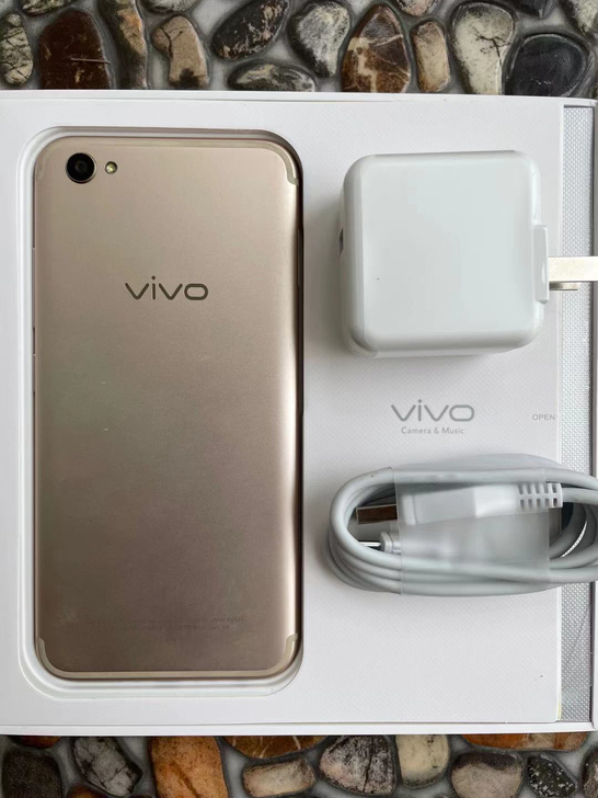 vivox9正品手机 99成新