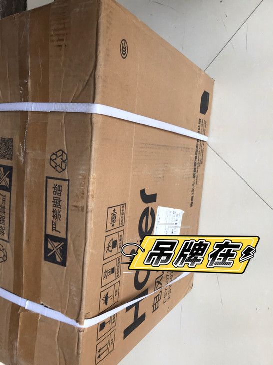 海尔电风扇，买了八台原本吹甲醛来着，一台都...