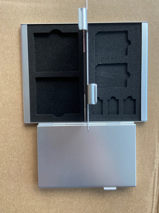 背包客 收纳整理包相机SD卡TF卡盒 多功...