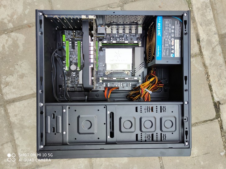 E5 2670主机32内存750ti 2g...