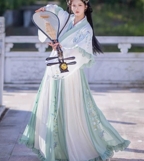 琼华汉服女正品原创秋冬套装中国风白菜正版全...