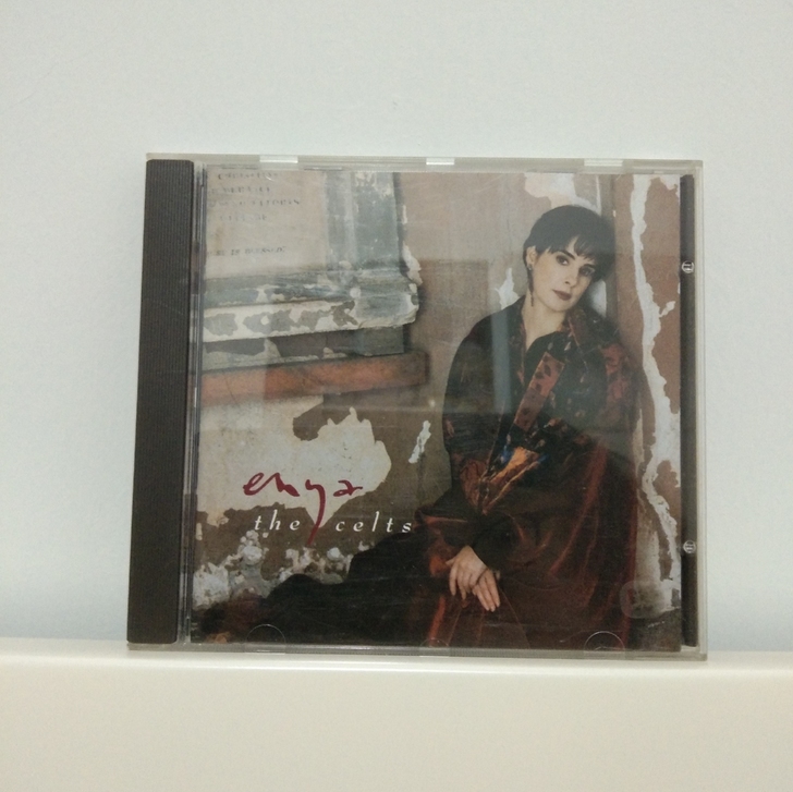 原盒无裂欧版新世纪音乐恩雅Enya The...