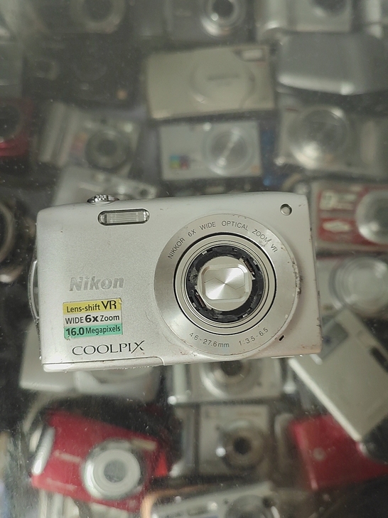 尼康Nikon S3300 CCD数码相机...