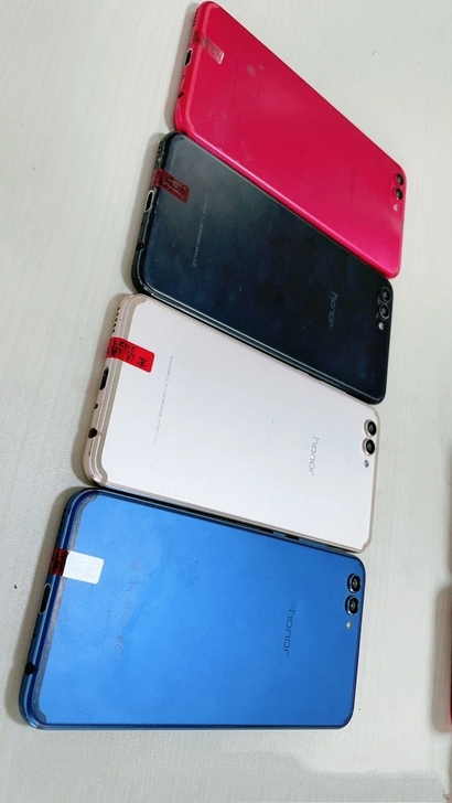 华为荣耀v10 6+128 二手 学生 工...