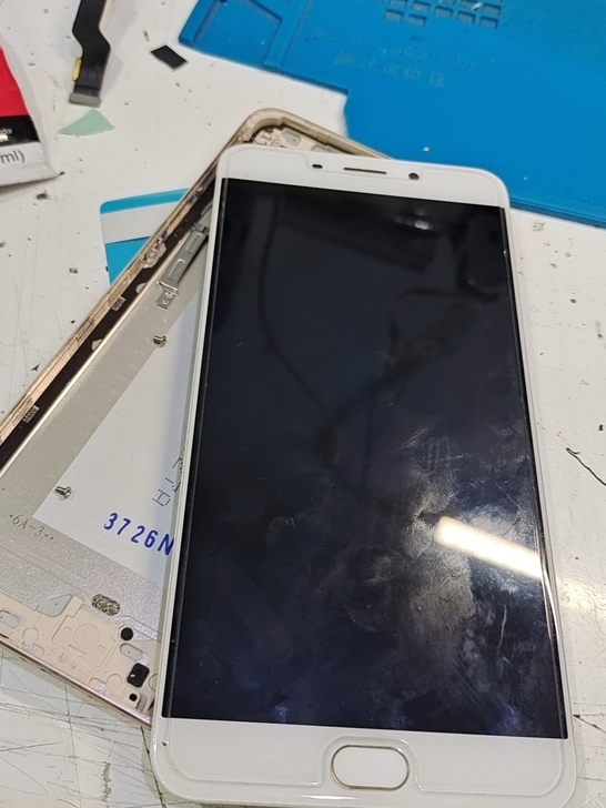 r9p除了没有主板，其他全好，屏幕全好