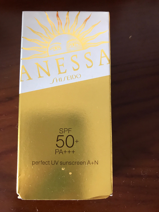 「全新未拆用」安热沙防晒露60ml 11月...