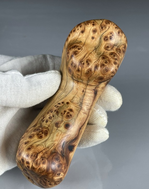 精品榴花太行崖柏手把件