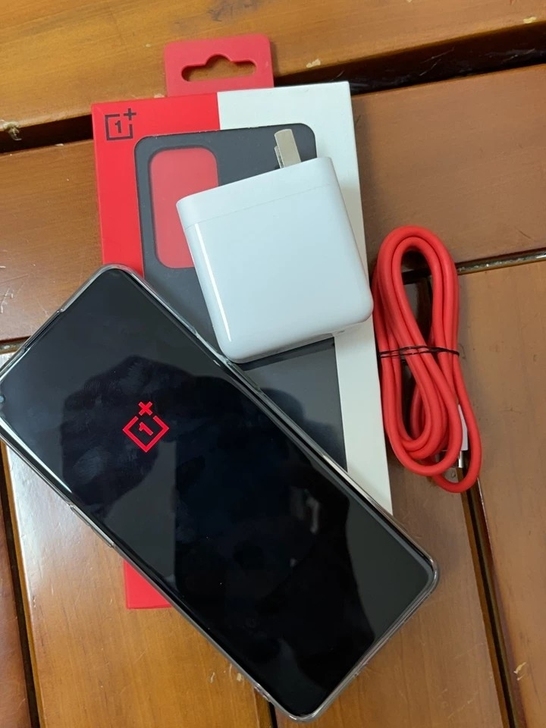 一加9pro 12+256g 绿洲带原充和...