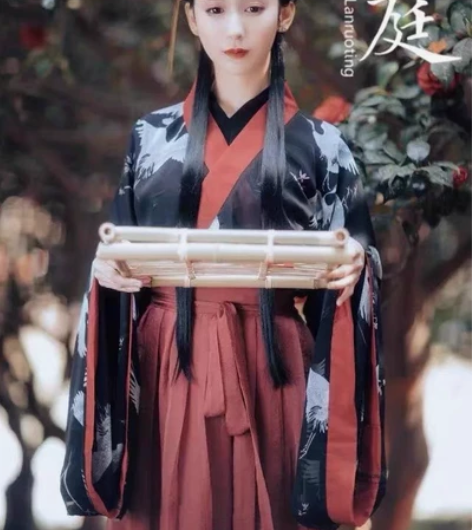 兰若庭朱墨全套L码 买了很久了,仅试穿 默...