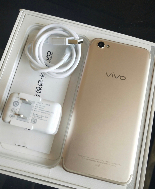 vivox9正品手机 99成新