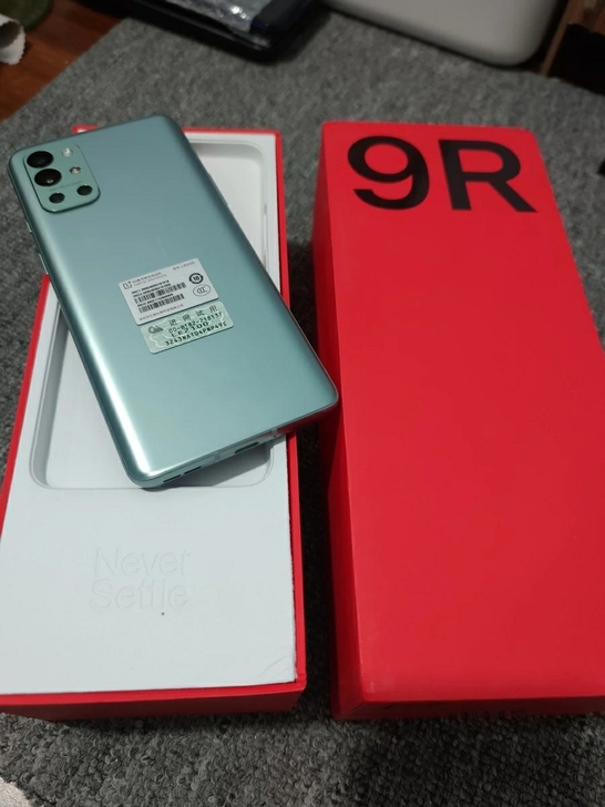 一加9R青宇12+256成色99新骁龙87...