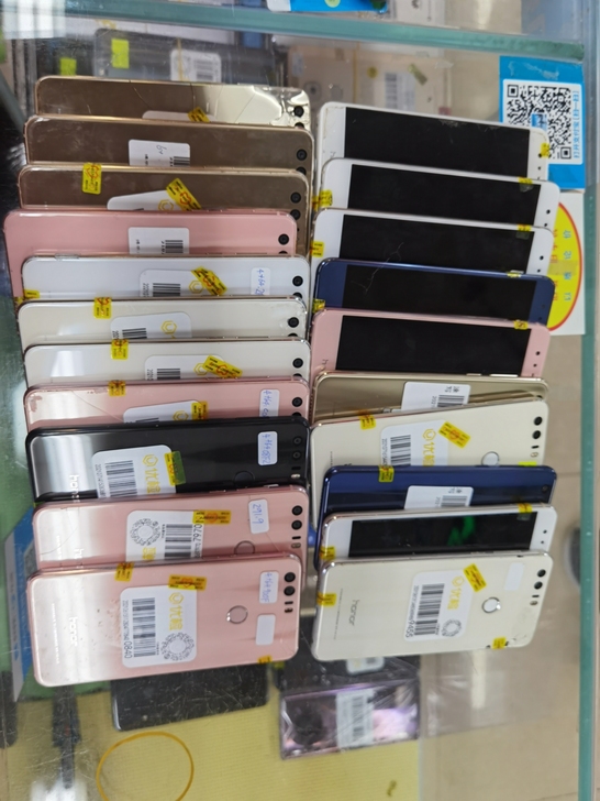 荣耀8标准版3+32G 4+32 4+64...