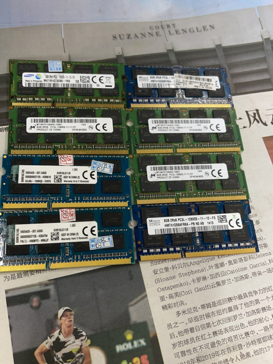 笔记本内存DDR3 8G/1600 共8条