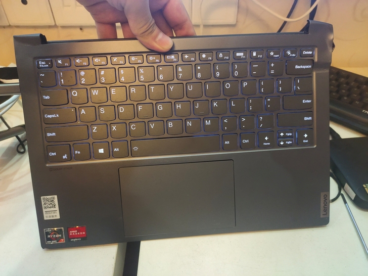 联想yoga14s ARH2021版6屏壳坏