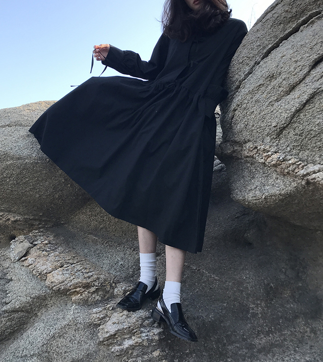 NAOAO自制款暗黑风格蝴蝶结绑带连衣裙