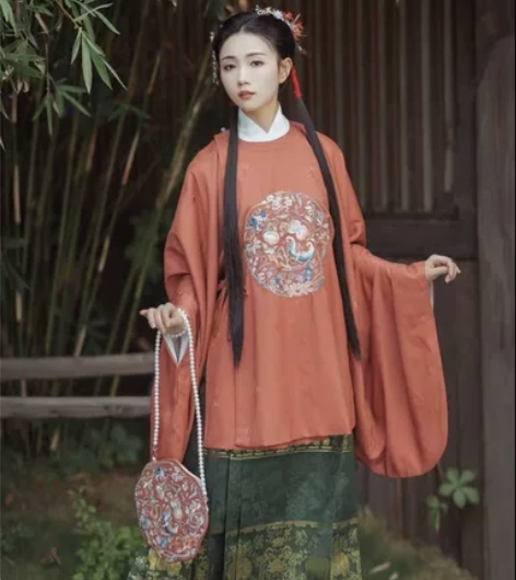 兰若庭 如约 绛朱丹红 S码 全新仅试穿拍...