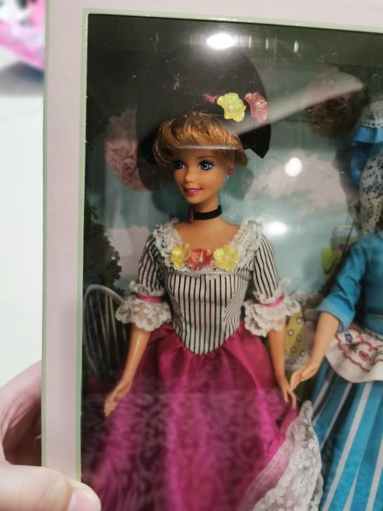 法国风情美泰芭比娃娃 正版 全套全配无损