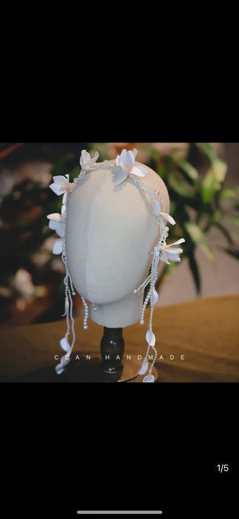 喜看家入的头饰 全新 没有使用过