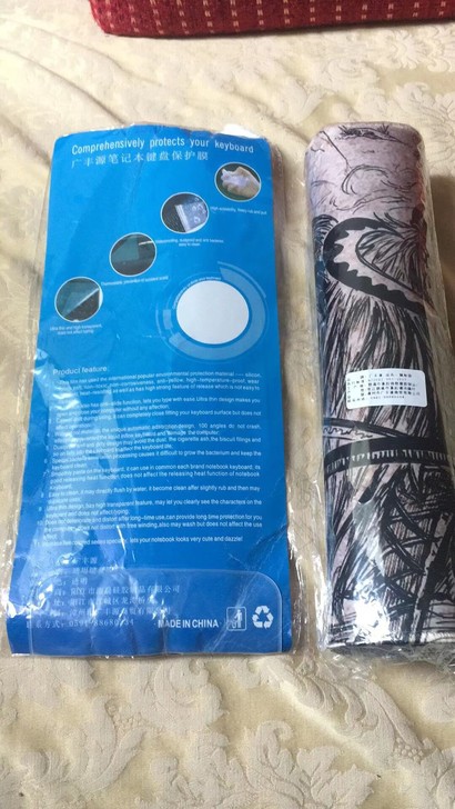 买电脑送的，15.6寸笔记本通用平膜+大号...