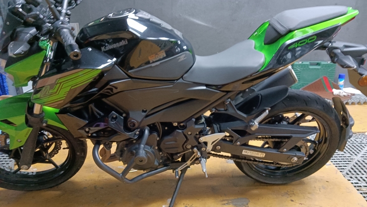 成都摩托出租:川崎z400 想租的小...