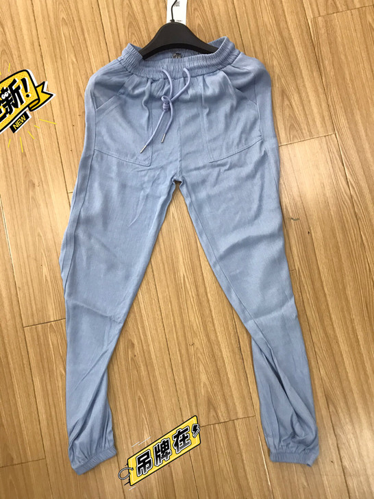 卡帝s码休闲裤低价转让有兴趣的私聊我