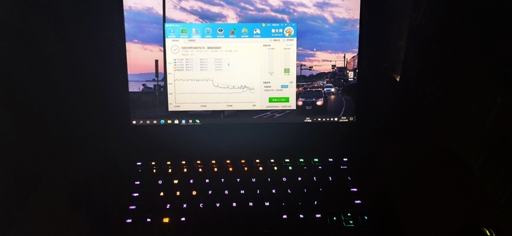 雷蛇灵刃超轻薄游戏笔记本3k触摸屏    ...