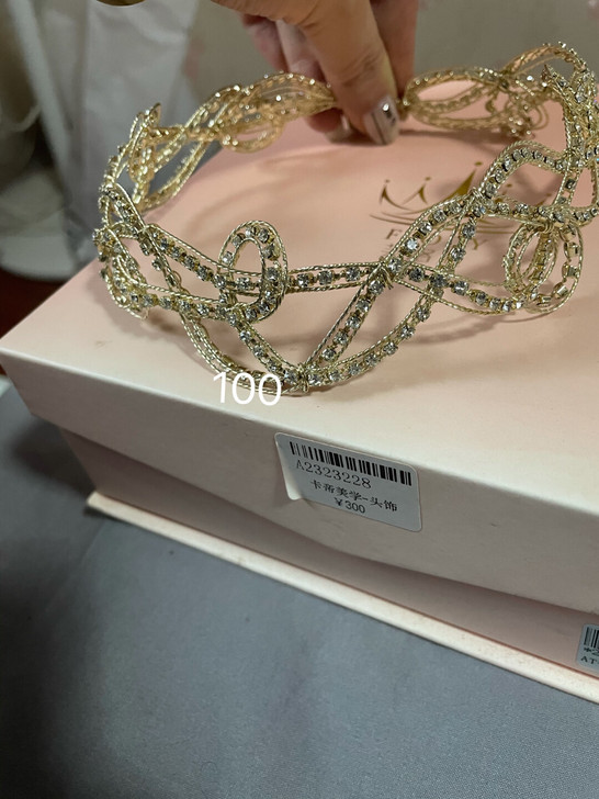 喜看家发带原价238现在100不包邮 全新...