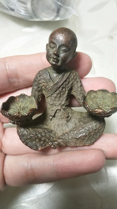 老货处理,古玩纯铜小佛像手捧莲花铜佛像 纯...