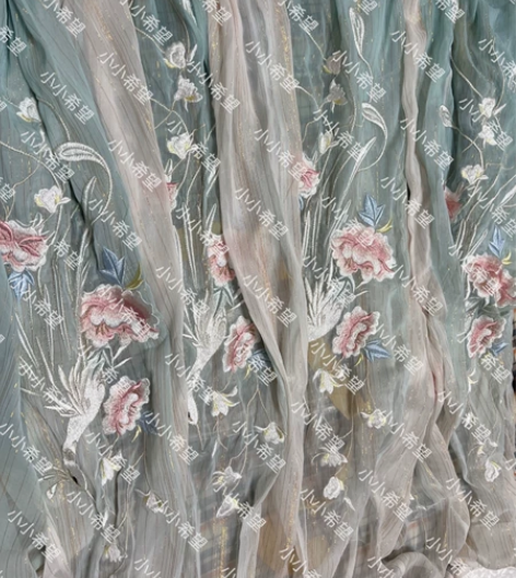 南雅集剪标款m码齐腰下裙实物很美！ 默认微...