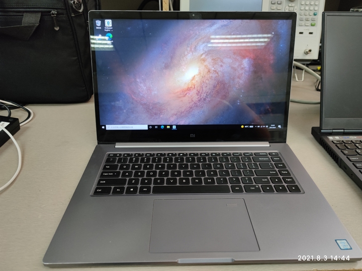 小米pro15.6寸，18年购入，今年读研...