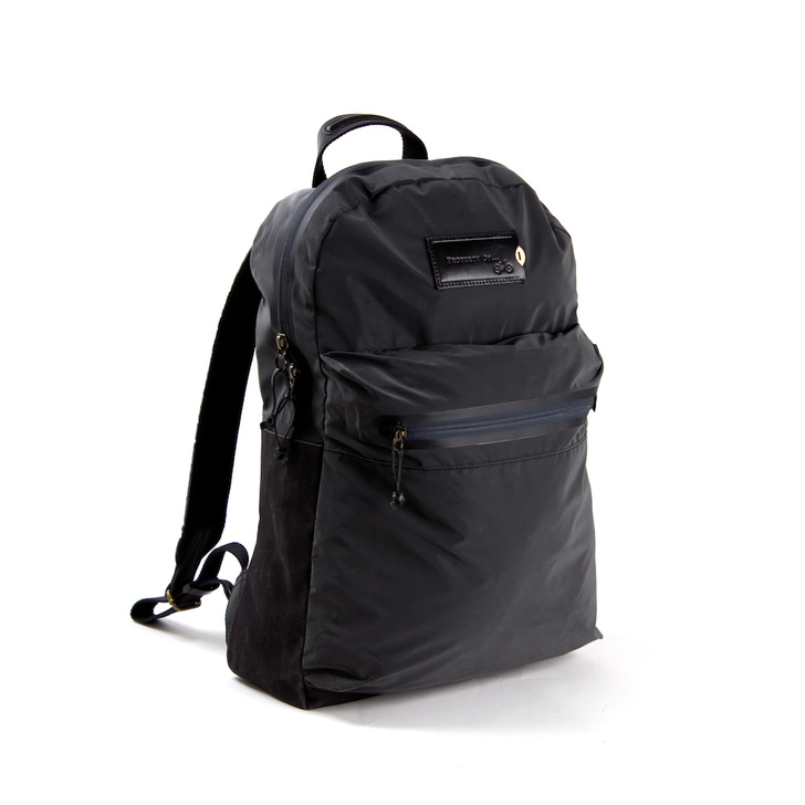 「Property Of...」荷兰小众骑...