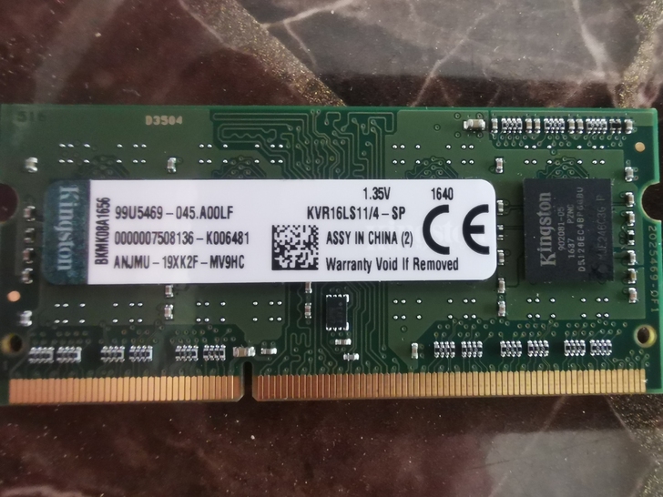 笔记本内存金士顿4G DDR3