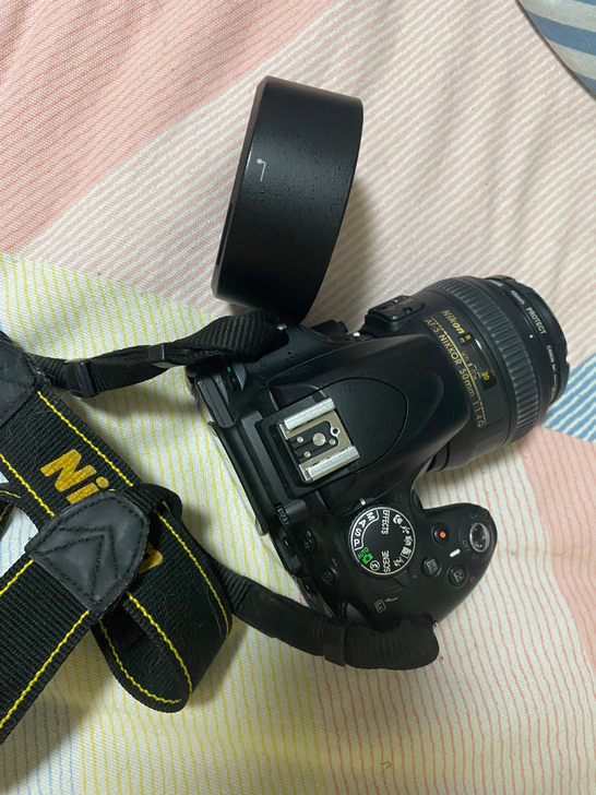 尼康D5100 有原装头 1300出