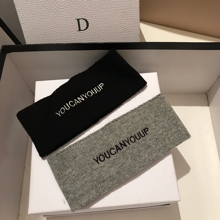 黑色灰色字母运动发箍有型配搭感刺绣反光针织...