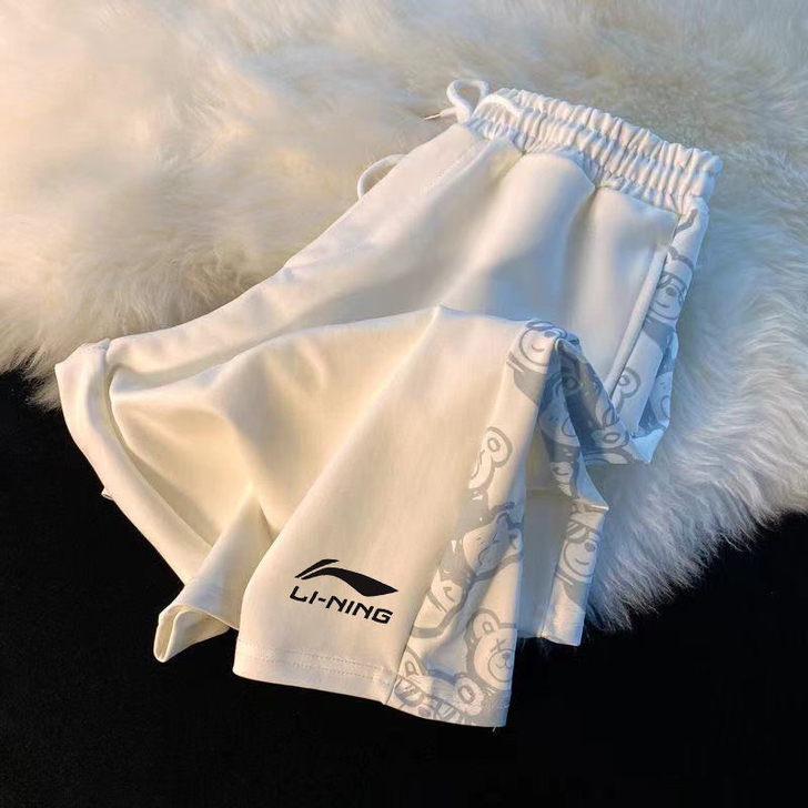 小熊运动短裤男夏季原宿风潮牌设计感小众宽松...