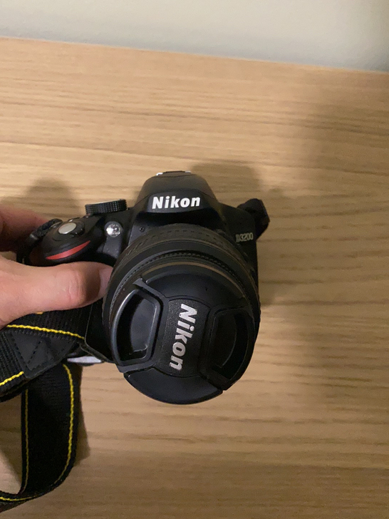 出大学自用尼康D3200