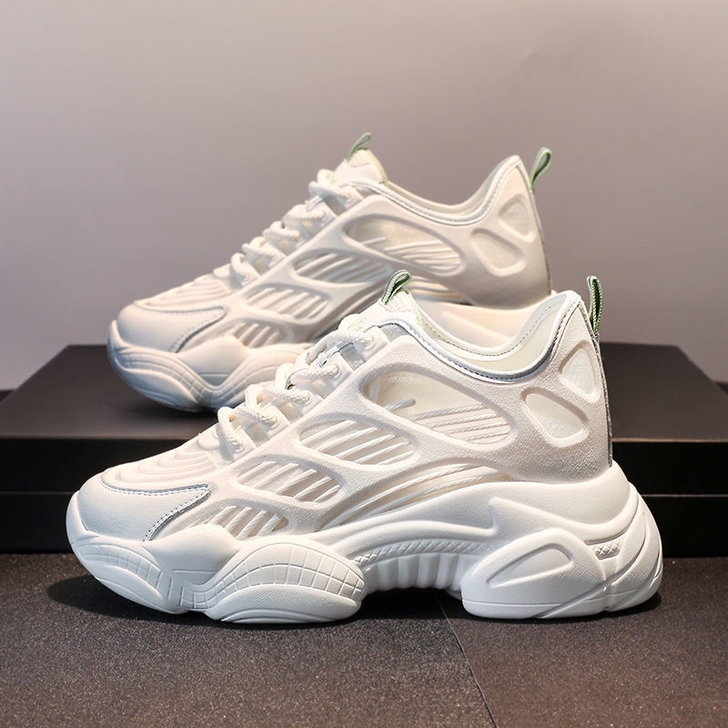 2021夏季新款网面透气老爹鞋女百搭厚底增...