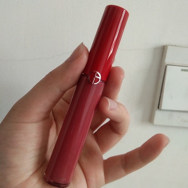 阿玛尼唇釉,仅用过三次,色号如图,试色自己...