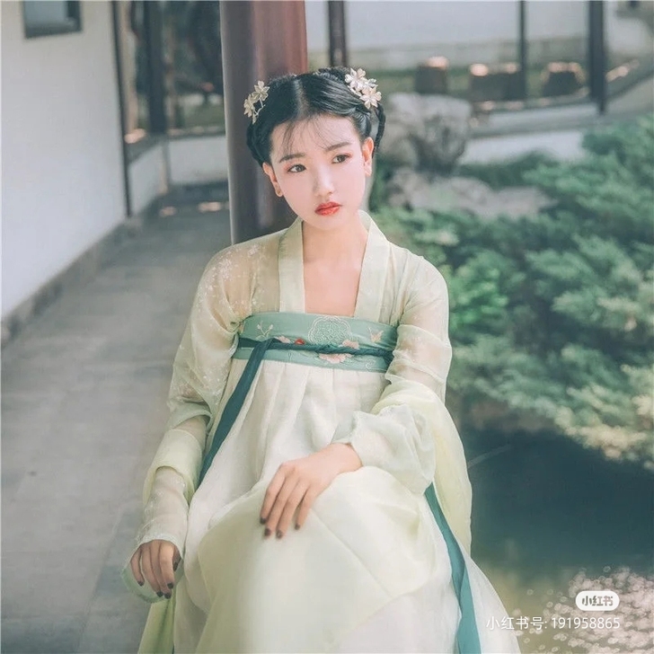 【碧落】梨花渡 全新 带吊牌  S  汉服...