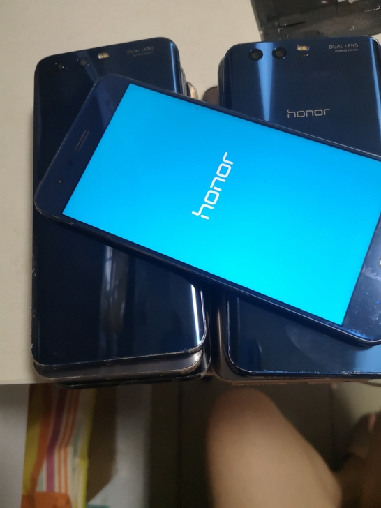 华为荣耀9,6+64G,4+64g 全网通...