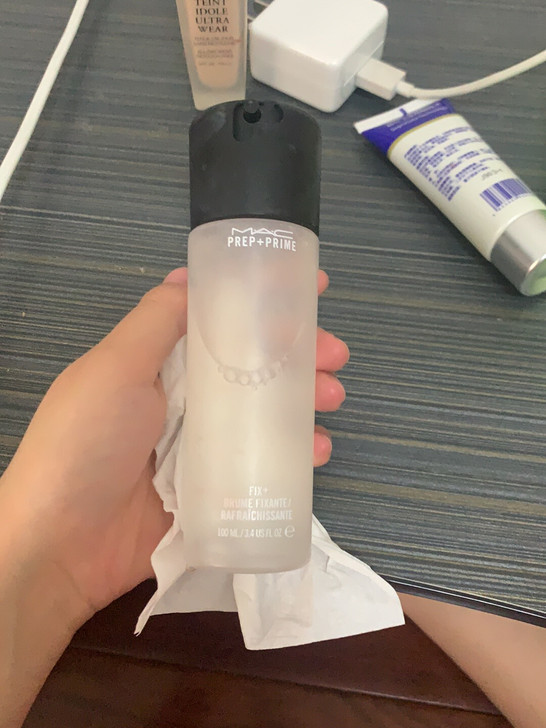 mac定妆喷雾 小红书入 还有一大瓶 70...