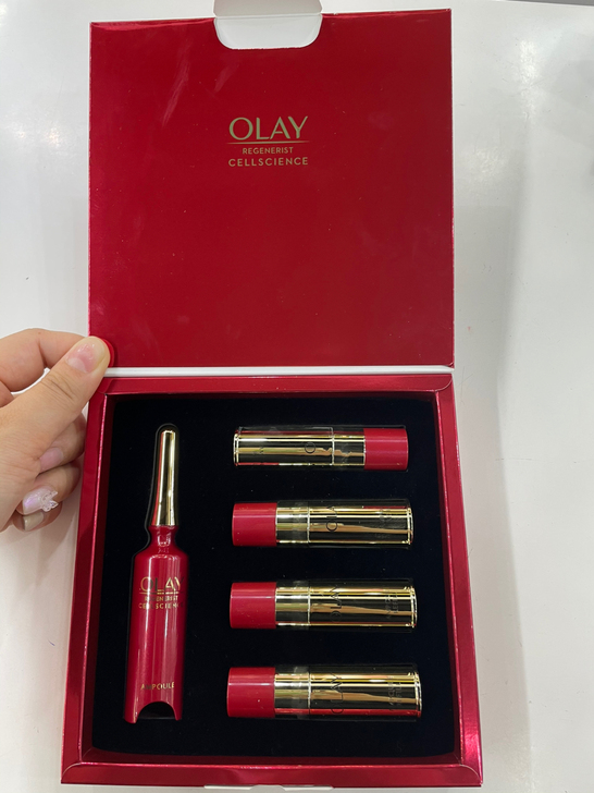 全新Olay日本进口安瓶，功效自行去小红书...