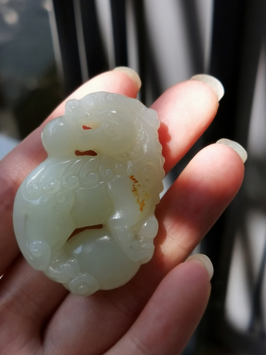 和田玉麒麟貔貅麒麟抱球，有求必应。招财辟邪...